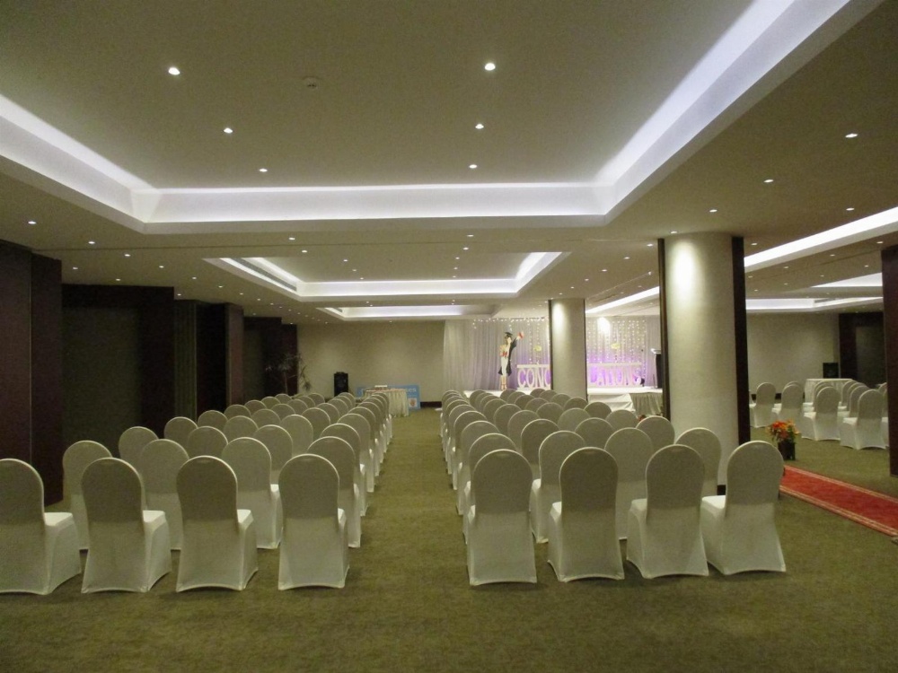 Executives Hotel - Azizia Image 21